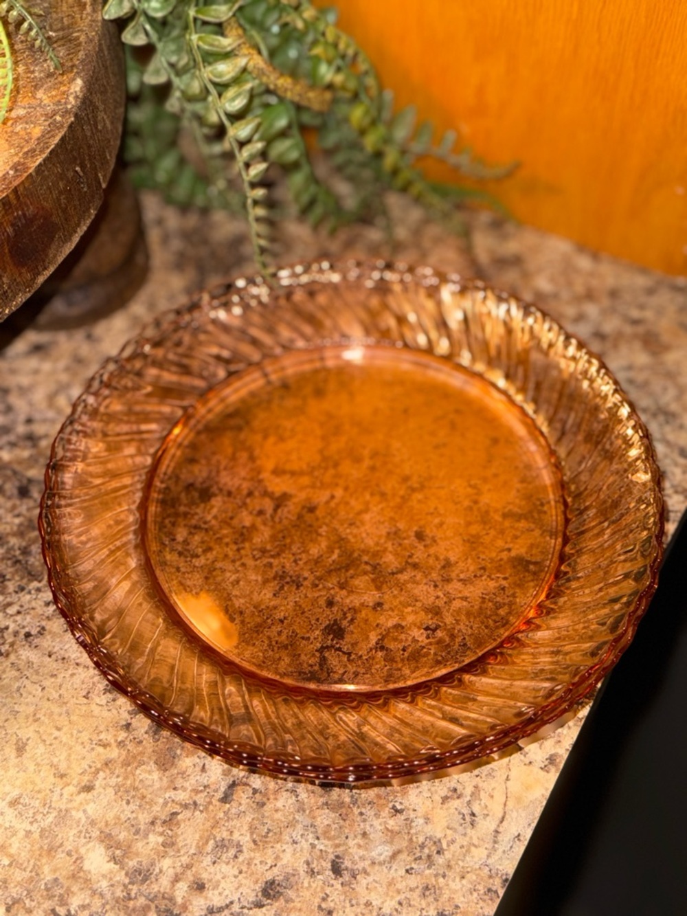 Set Of 4 Vintage Arcoroc Rosaline Pink Swirl Glass Salad Plates  8”